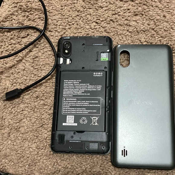 Bounce cellphone with 32gb SIM card - Picture 4 of 5